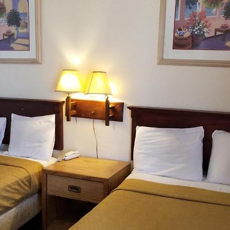Deluxe Inn Motel - Homestead Zewnętrze zdjęcie