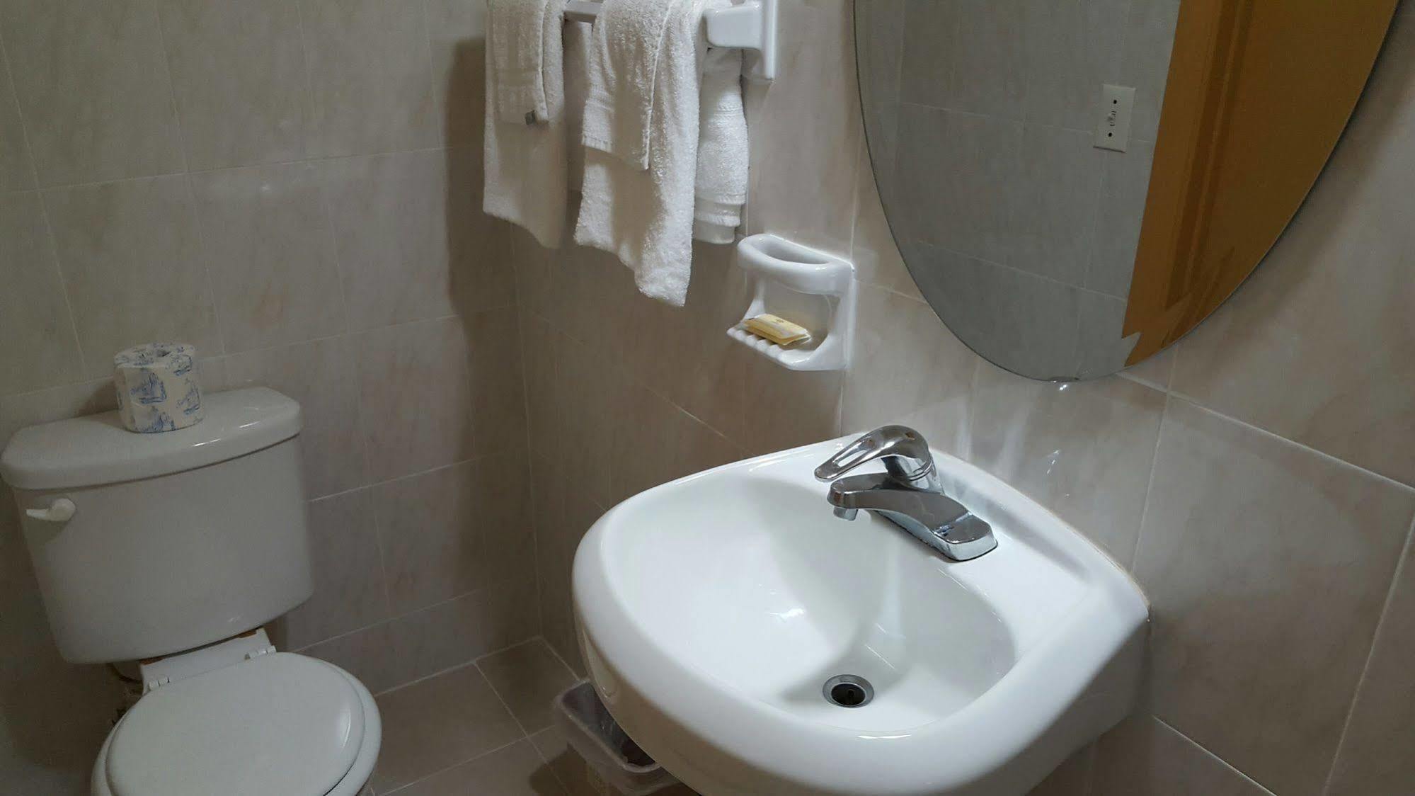 Deluxe Inn Motel - Homestead Zewnętrze zdjęcie